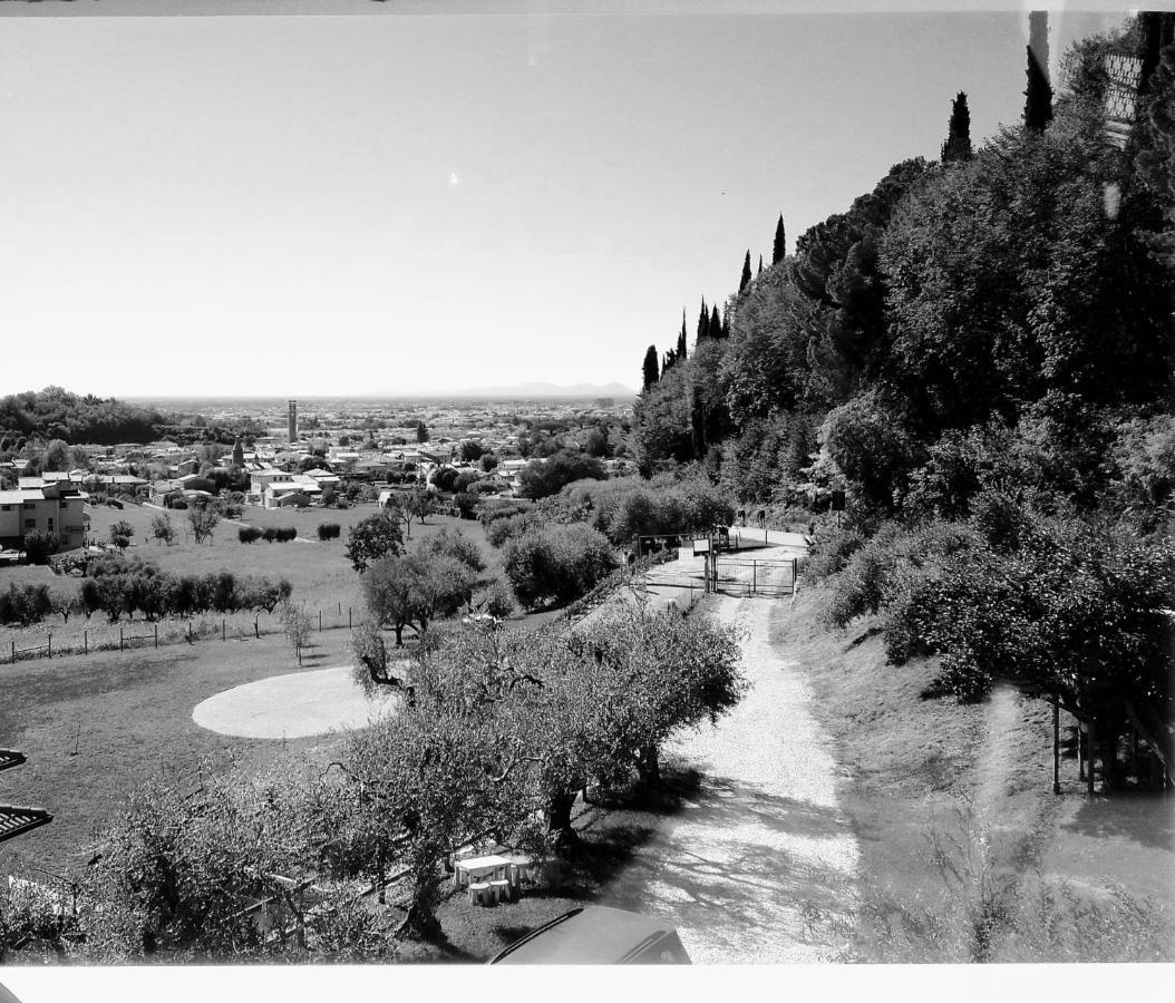 Casa Vittoria Guest House Romano D'Ezzelino エクステリア 写真