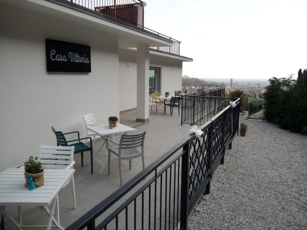 Casa Vittoria Guest House Romano D'Ezzelino エクステリア 写真